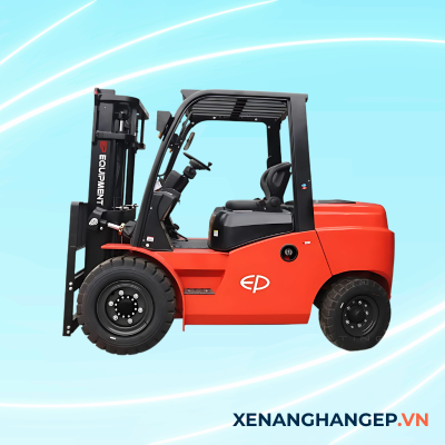 XE NÂNG DẦU 5 TẤN CPCD50T8