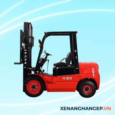 XE NÂNG DẦU 2 TẤN CPCD20T3